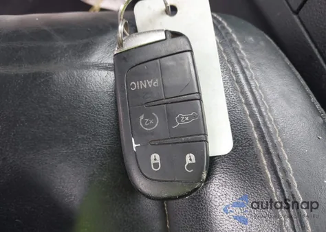 2015 Jeep Grand Cherokee Limited z USA, uszkodzony, nr VIN 1C4RJFBG8FC605666